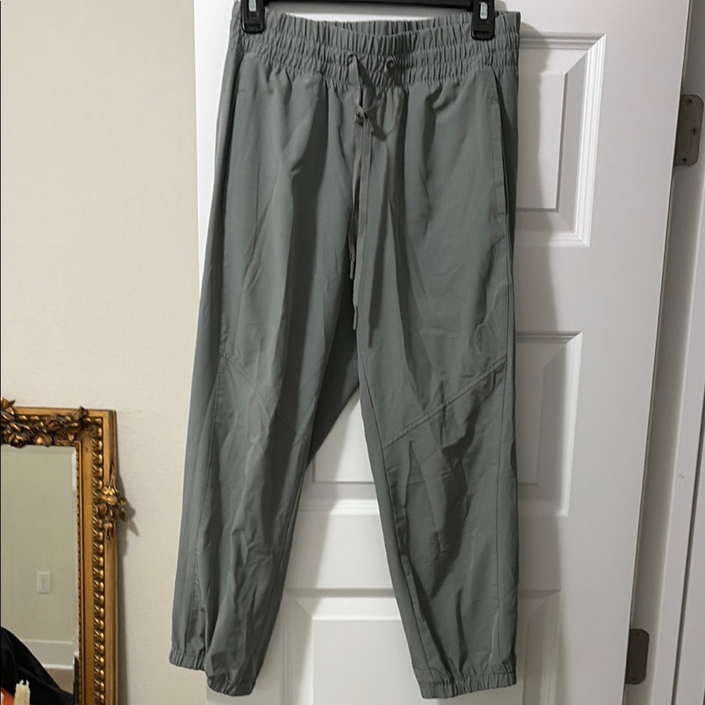 Women’s Gray Pants
